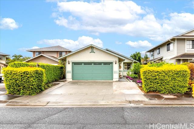 94-1012 Kuhao Street, Waipahu, HI 96797