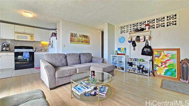 620 Mccully Street, 1102, Honolulu, HI 96826