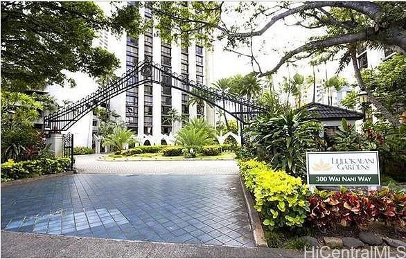 300 Wai Nani Way, I2203, Honolulu, HI 96815
