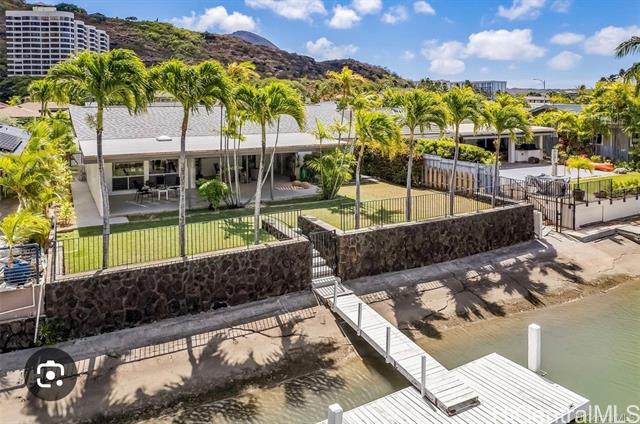664 Kumukahi Place, Honolulu, HI 96825