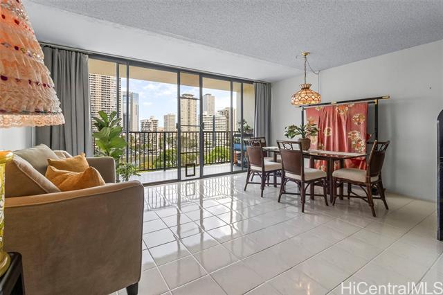 2444 Hihiwai Street, 1006, Honolulu, HI 96826