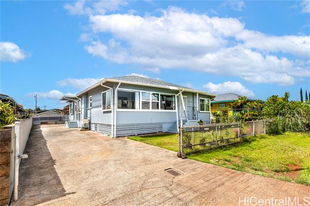 1041 Ehoeho Avenue, Wahiawa, HI 96786