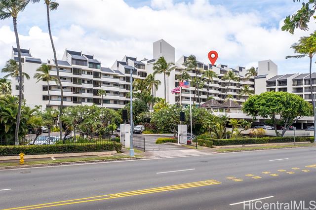 500 Lunalilo Home Road, 28J, Honolulu, HI 96825