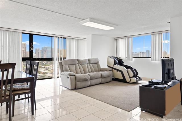 2222 Citron Street, 1804, Honolulu, HI 96826