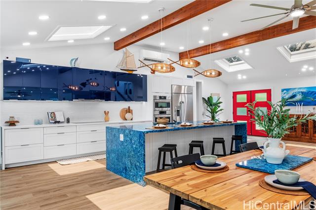 6 Kalaheo Avenue, Kailua, HI 96734