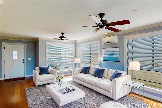 94-1037 Mauele Street, Waipahu, HI 96797
