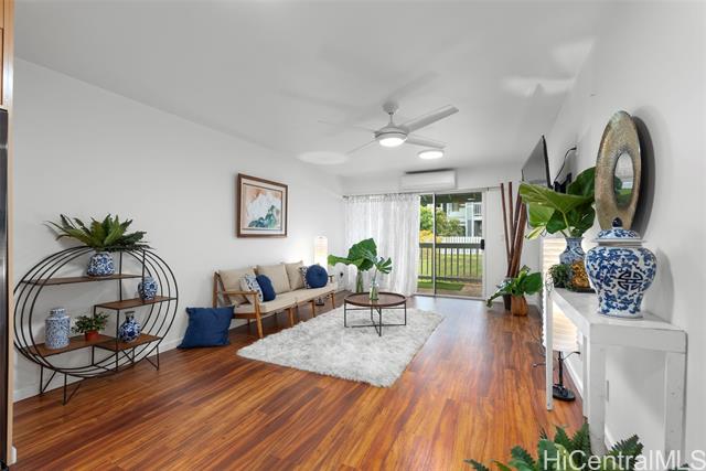 94-828 Lumiauau Street, M-203, Waipahu, HI 96797