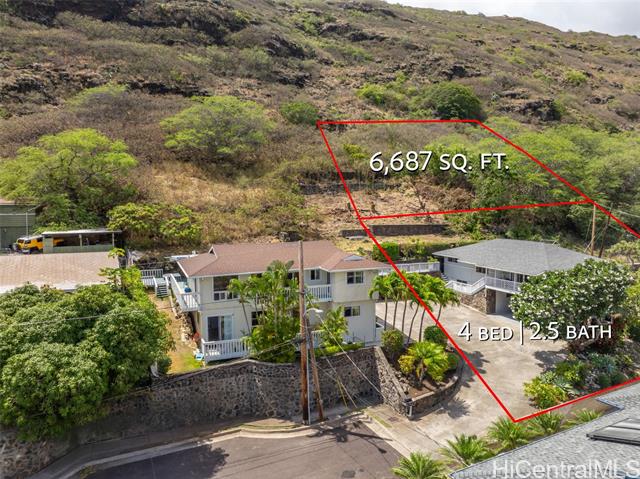 306 Moomuku Place, Honolulu, HI 96821