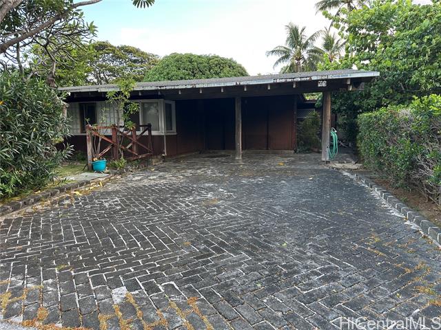 70 Akilolo Street, Honolulu, HI 96821