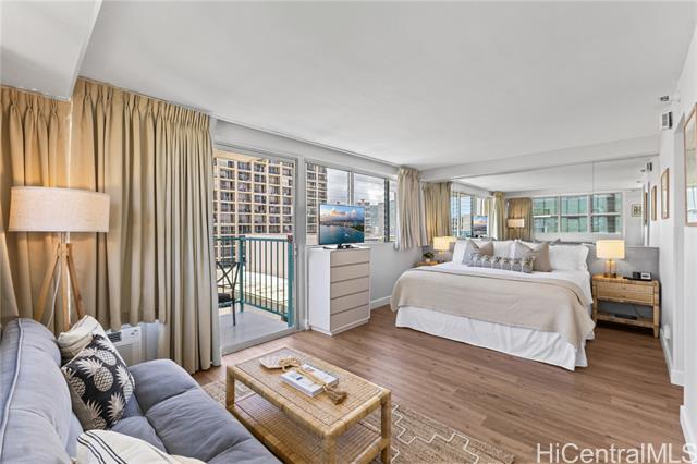 444 Kanekapolei Street, 1203, Honolulu, HI 96815