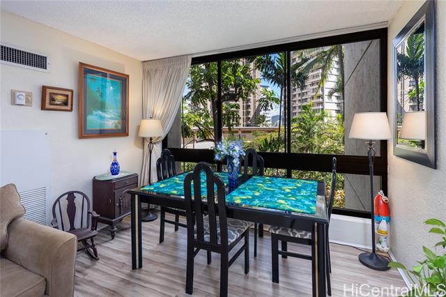 300 Wai Nani Way, I304, Honolulu, HI 96815