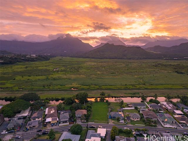 221 Kihapai Street, Kailua, HI 96734