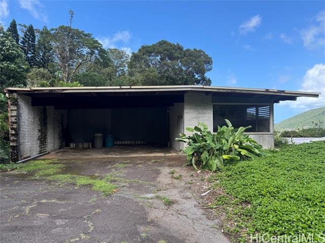 3211 Melemele Place, Honolulu, HI 96822