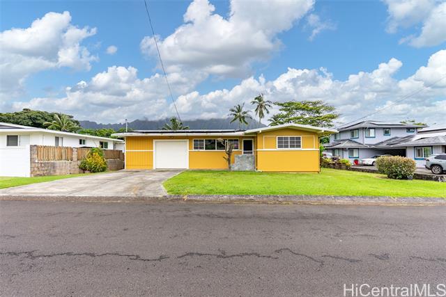 45-313 Nakuluai Street, Kaneohe, HI 96744