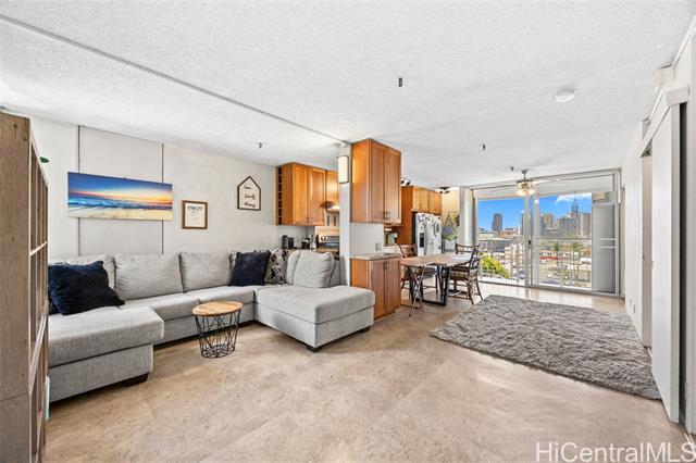1226 Alexander Street, 701, Honolulu, HI 96826