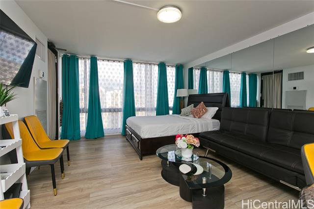 229 Paoakalani Avenue, 2305, Honolulu, HI 96815