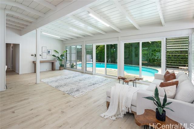 316 Mamaki Street, Honolulu, HI 96821