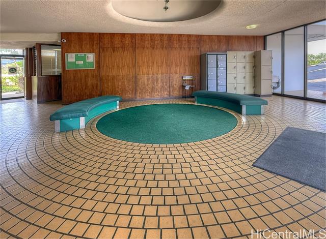 1128 Ala Napunani Street, 407, Honolulu, HI 96818