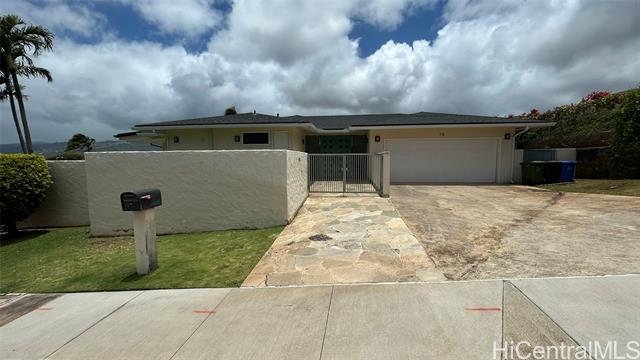 28 Moloaa Street, Honolulu, HI 96825