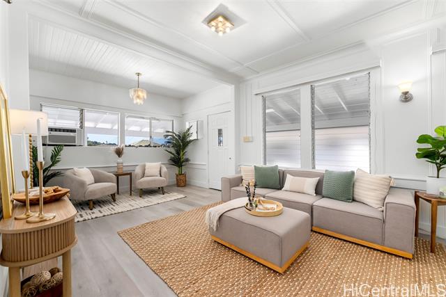 2422 Rooke Avenue, Honolulu, HI 96817