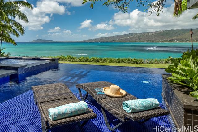 176 Hanapepe Loop, Honolulu, HI 96825