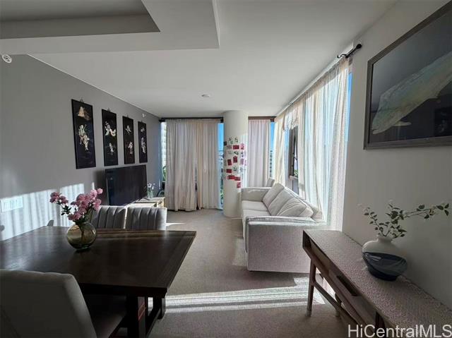 1390 Kapiolani Boulevard, 902, Honolulu, HI 96814