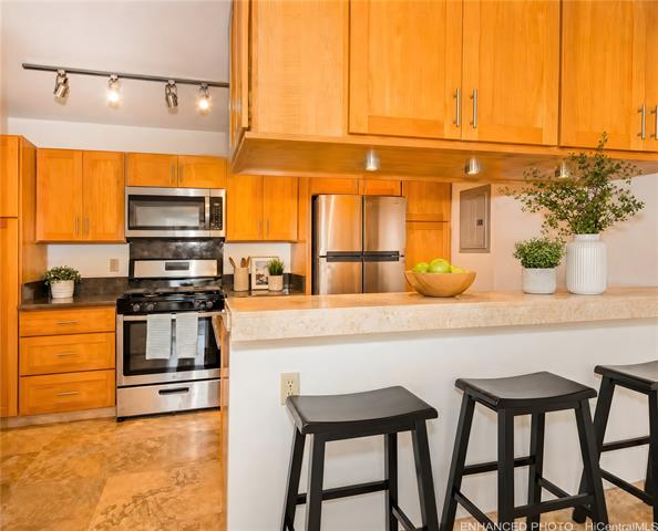 91-1135 Puamaeole Street, 20D, Ewa Beach, HI 96706