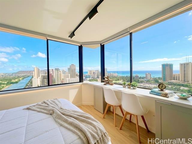 444 Niu Street, 3303, Honolulu, HI 96815