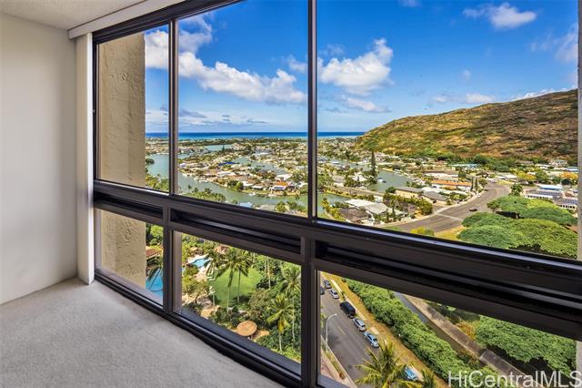 521 Hahaione Street, 2-18K, Honolulu, HI 96825