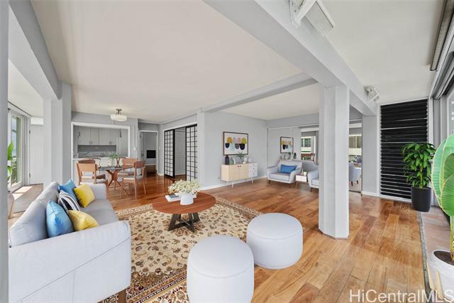 2957 Kalakaua Avenue, 415, Honolulu, HI 96815