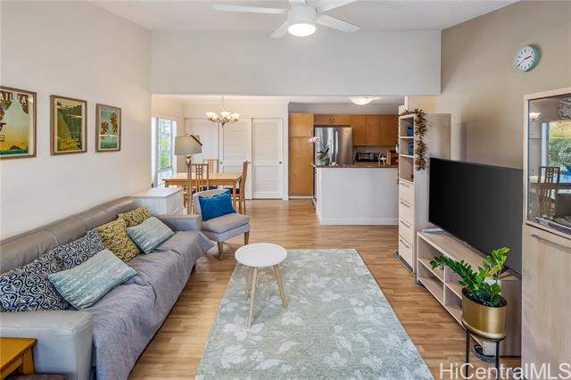 545 Mananai Place, 28R, Honolulu, HI 96818
