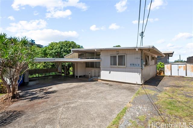 1996 Naio Street, Honolulu, HI 96817