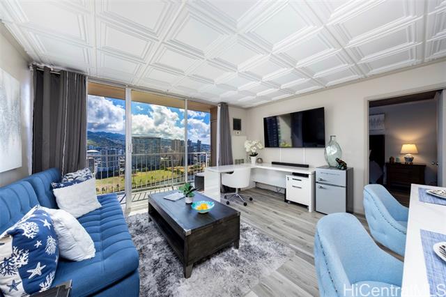 1925 Kalakaua Avenue, PH 7, Honolulu, HI 96815
