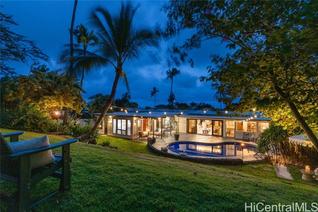 445 Iliwahi Loop, Kailua, HI 96734