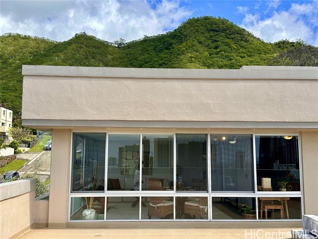 255 Huali Street, 406, Honolulu, HI 96813