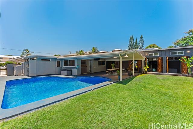 1027 Alahaki Street, Kailua, HI 96734