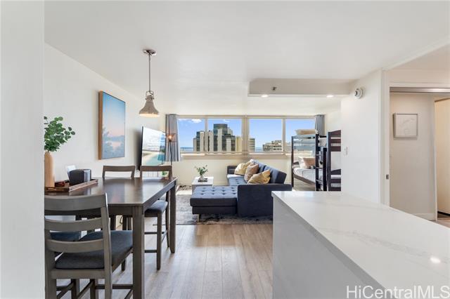 445 Seaside Avenue, 1901, Honolulu, HI 96815