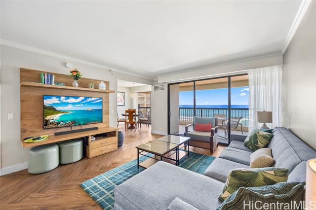 2470 Kalakaua Avenue, 1101, Honolulu, HI 96815
