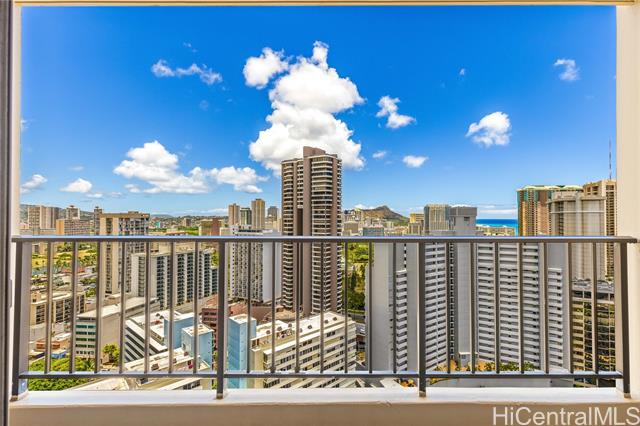 411 Hobron Lane, 2911, Honolulu, HI 96815