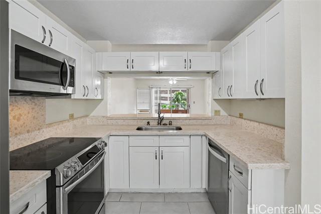 1080 Ala Napunani Street, 419, Honolulu, HI 96818