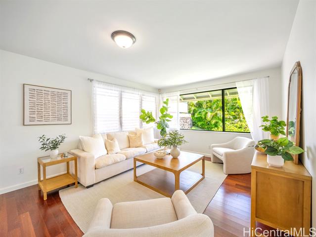 3656 Alani Drive, Honolulu, HI 96822