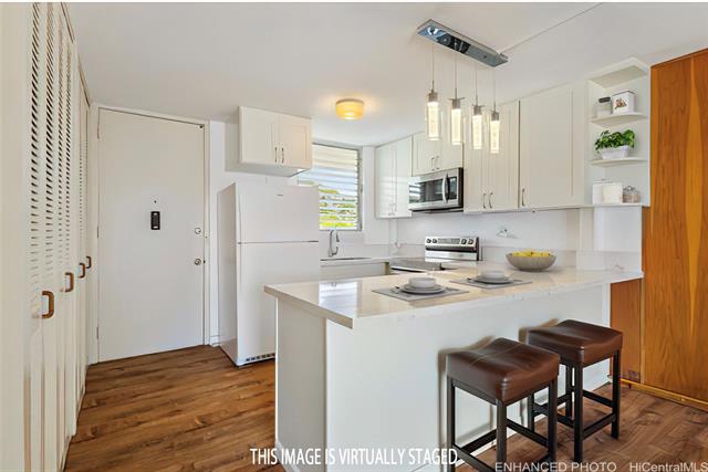 1716 Keeaumoku Street, 706, Honolulu, HI 96822
