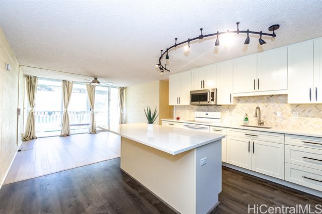 95-273 Waikalani Drive, D402, Mililani, HI 96789
