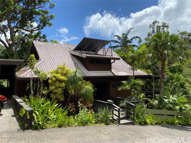 2528 Makaulii Place, Honolulu, HI 96816