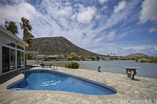 6977 Niumalu Loop, Honolulu, HI 96825