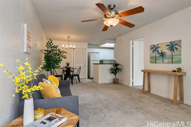 492 Mananai Place, 13E, Honolulu, HI 96818