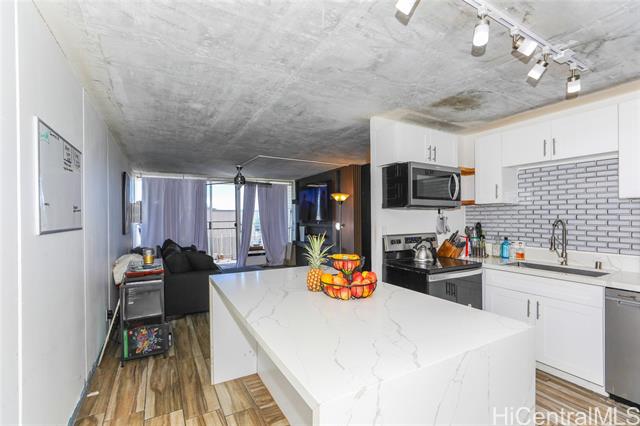95-2057 Waikalani Place, C405, Mililani, HI 96789