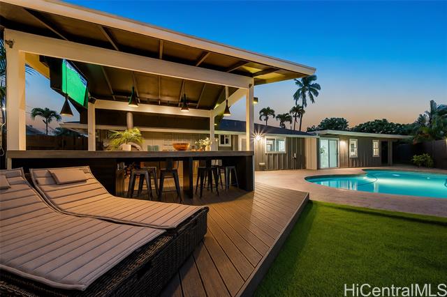 1127 Lauloa Street, Kailua, HI 96734