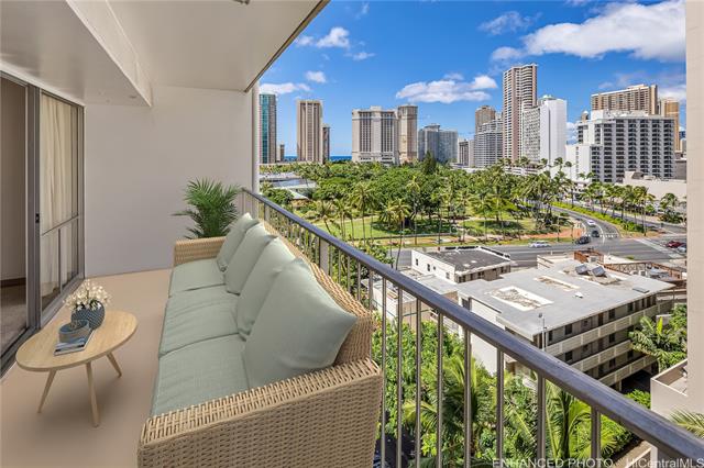 419 Keoniana Street, 1004, Honolulu, HI 96815