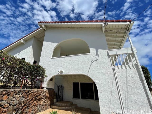 1499 Alencastre Street, Honolulu, HI 96850